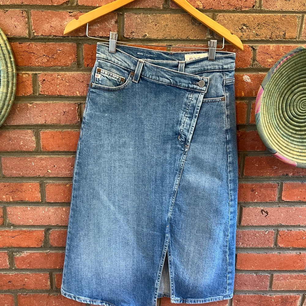 AG Adriano Goldschmied Bruna Blue Denim Skirt size 25